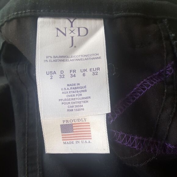 NYDJ "Ariel" Black Crop Jeans - Size 2 - Picture 5 of 5